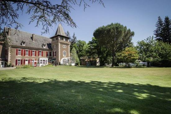 Chateau de Viviez Exterior foto